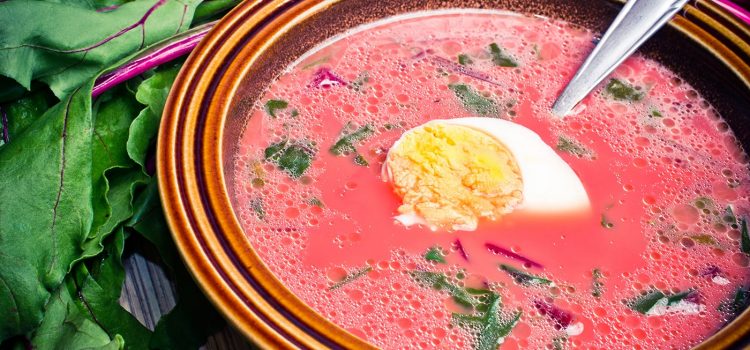 Zupa z botwinki – wiosenny przepis